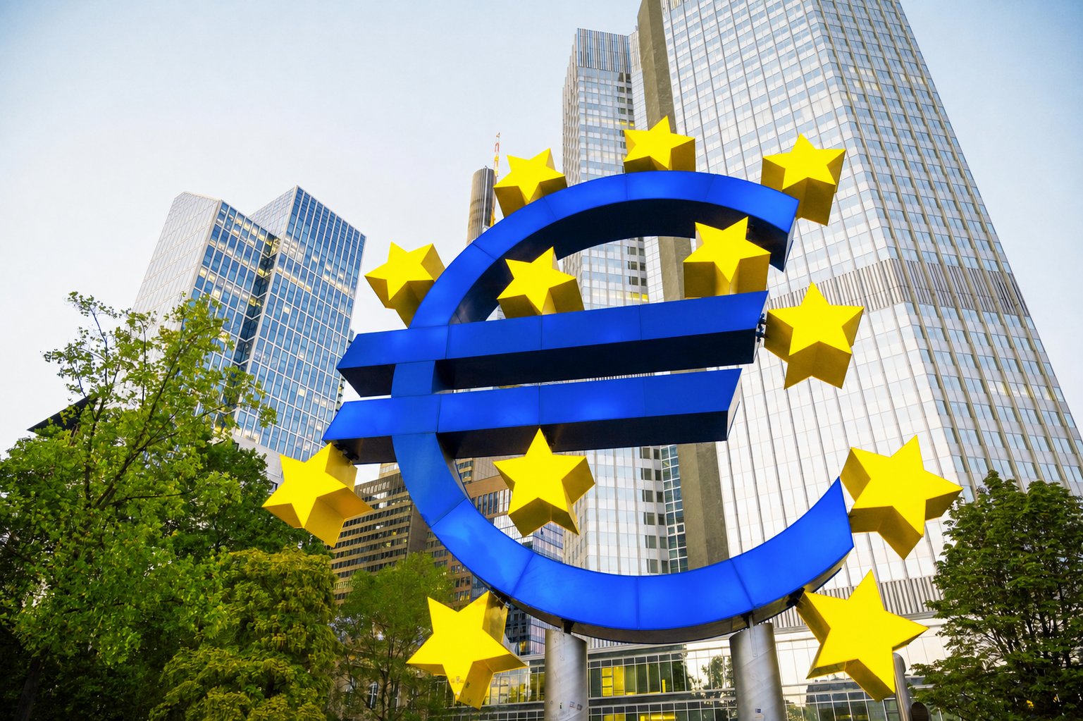 Euro symbol representing public grant support for home adaptations